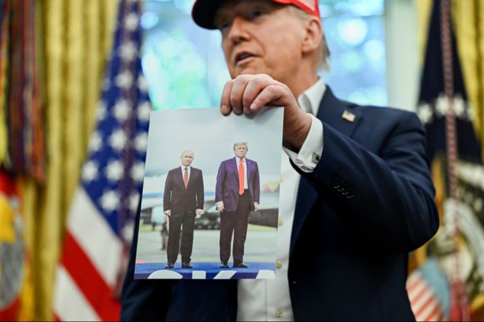 Трамп считает, что ни Путин, ни Зеленский не готовы закончить войну — пресс-секретарь Белого дома