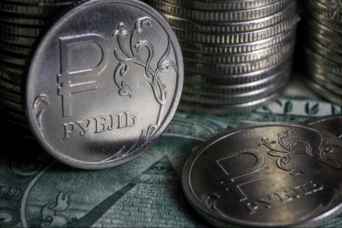 Сулейменов: «Рубль в Казахстане не накапливается — он сразу уходит на расчёты»