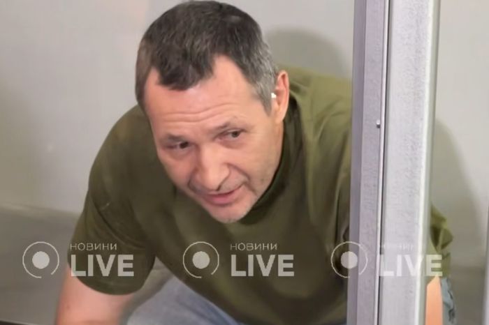 «Хочу обмена — поеду искать сына»: подозреваемый в убийстве Парубия сделал признание в суде