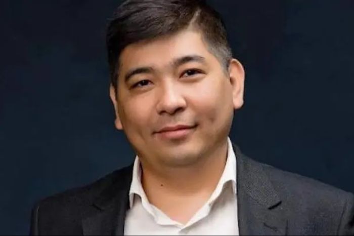 Олжас Нуралдинов принёс присягу и занял кресло в Мажилисе от партии «Ак жол»