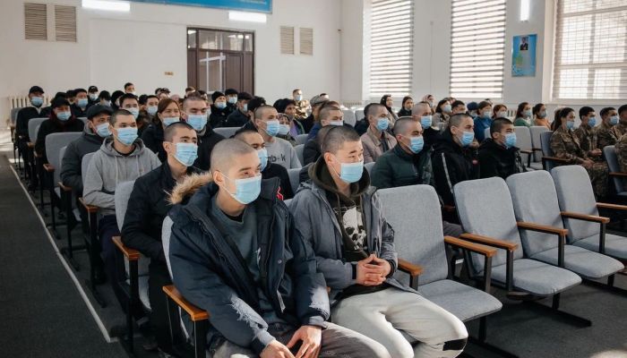 600 призывников из Атырауской области отправятся на военную службу