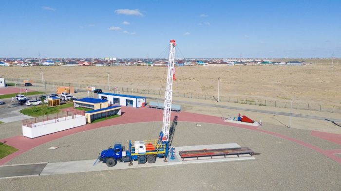 В Атырау открылся учебно-производственный полигон для подготовки будущих нефтяников