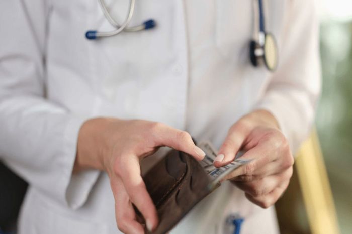 Медики Казахстана смогут получать до 1,7 млн тенге в квартал за профилактику заболеваний