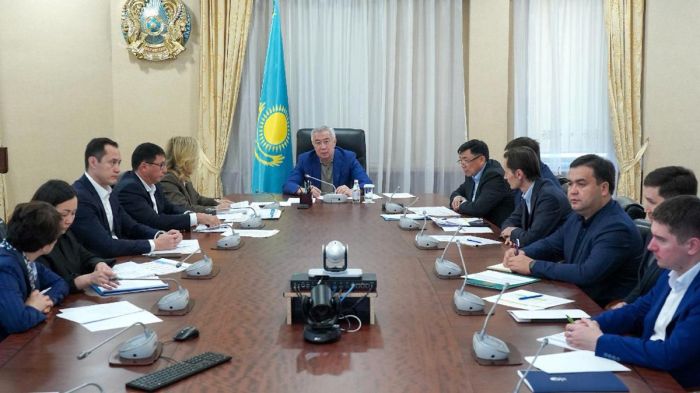 Жумангарин заявил о паузе в росте тарифов: что это значит для казахстанцев