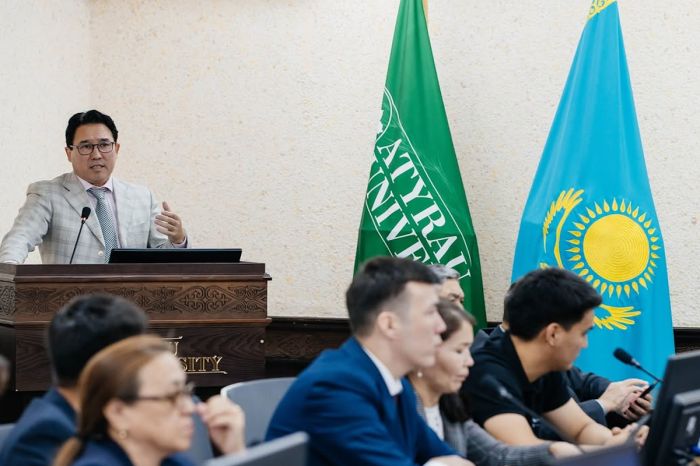 Программа дистанционного обучения с ИИ представлена ученым в Атырау