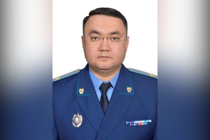 Прокурор Усть-Каменогорска подозревается в избиении подчинённых