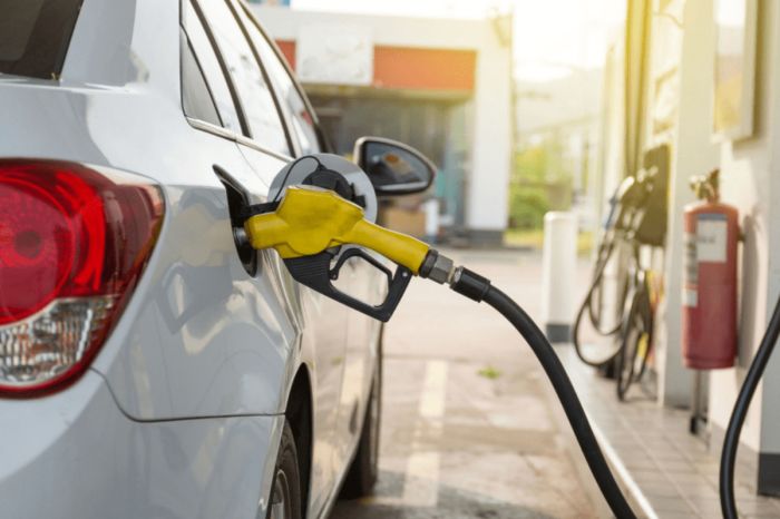 Астана и Алматы входят в десятку городов с самыми низкими ценами на бензин в мире