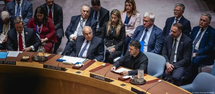 Зеленский: "Без Китая путинская Россия - ничто"