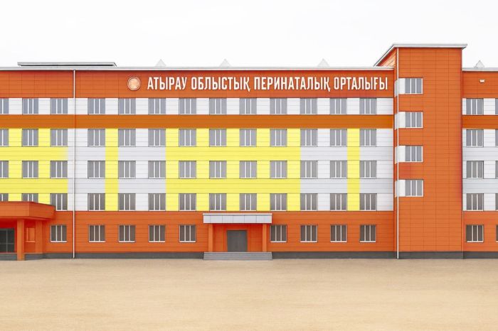 Цвет атырауского роддома — подарок подрядчика