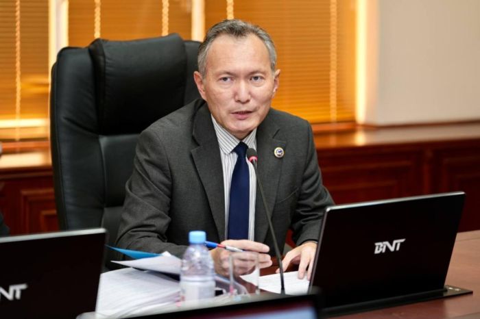 Казахстан изучает строительство нового НПЗ