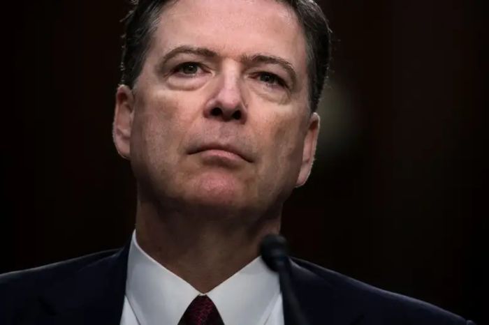 Трамп добился обвинений против экс-главы ФБР Джеймса Коми