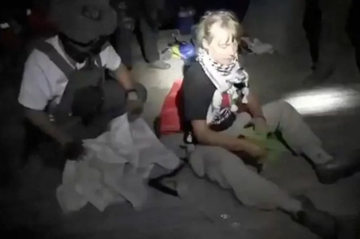 Израиль начал останавливать суда «флотилии Греты Тунберг», Грета задержана