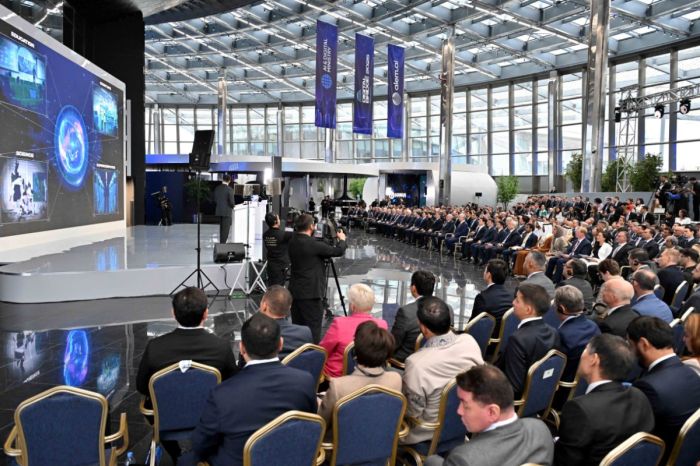 Токаев: «Очень важно ответственно применять технологию искусственного интеллекта»