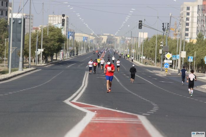 Две тысячи бегунов примут участие в «Atyrau Marathon – 2025»
