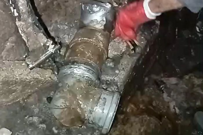 "​Коммуникации на изоленте": актауцы бьют тревогу перед отопительным сезоном