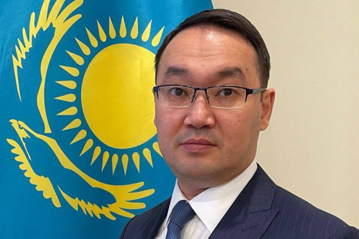 ​Ержан Ашикбаев назначен первым замминистра иностранных дел РК​