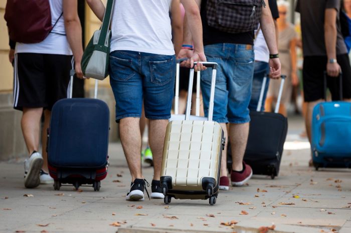 Как государство поддерживает переселяющихся казахстанцев