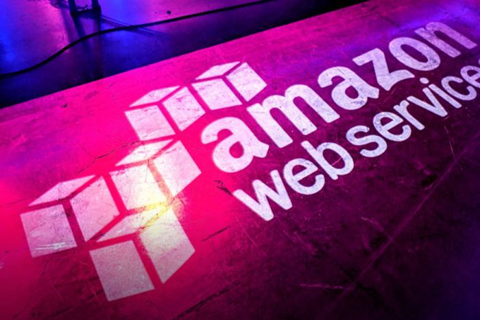 Zoom, Roblox, Duolingo и Canva столкнулись с перебоями — причина в Amazon Web Services