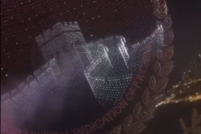 Рекорд в небе Китая: почти 16 000 беспилотников и пироэффекты