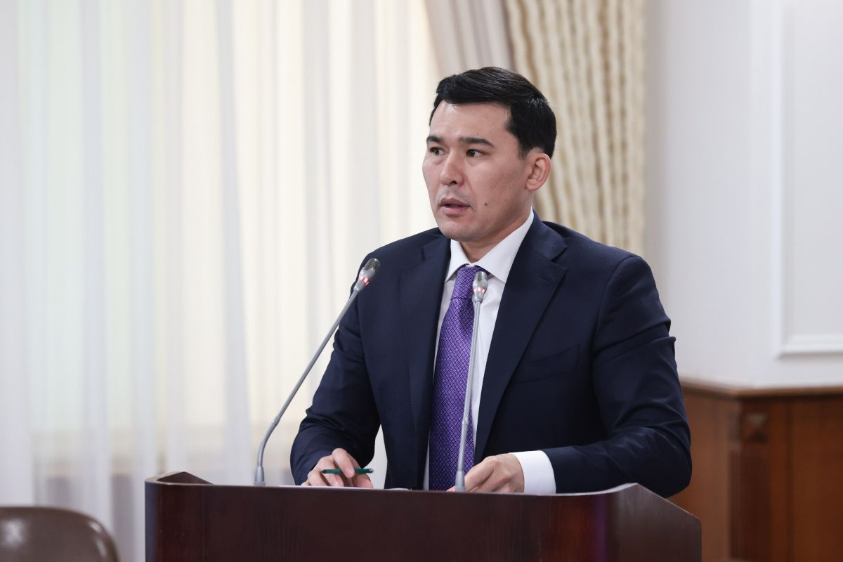 министр спорта и туризма Ербол Мырзабосынов