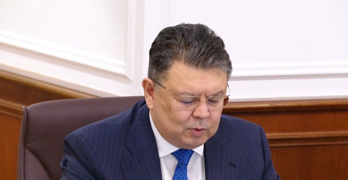 Канат Бозумбаев, стоп-кадр видео Канат Бозумбаев, стоп-кадр видео