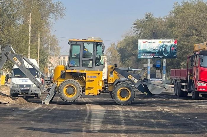 Коммунальщики Тараза устроили забастовку