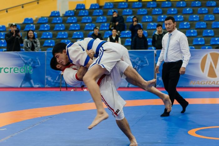 В Атырау стартовал республиканский турнир по қазақша күрес