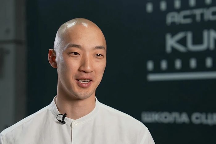 Казахстанец стал режиссёром нового фильма с Джеки Чаном