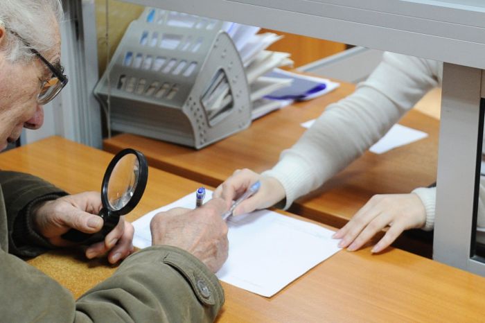 Оформление пенсии: когда нужна архивная справка