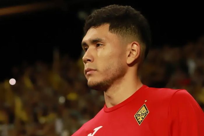 Темирлан Анарбеков вошёл в тройку лучших вратарей в истории Лиги чемпионов