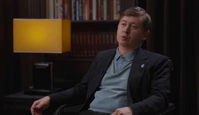 «Если мы решили строить независимое государство, то логично переходить на мировой алфавит» — эксперт о роли казахского языка