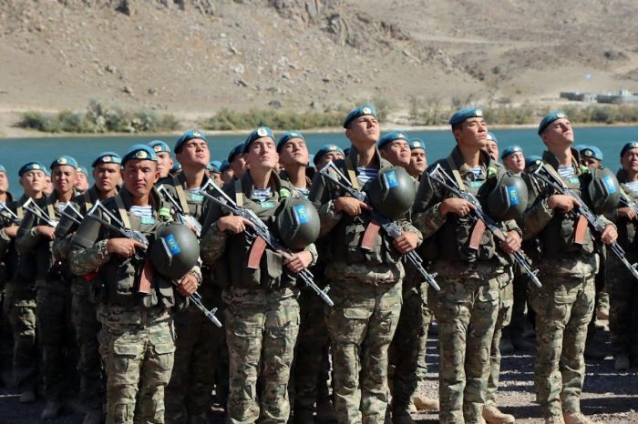 Казахстан отправит военный контингент в Иран