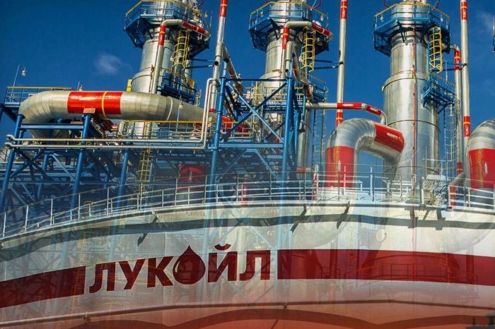 "Лукойлу" — конец: санкции уничтожают крупнейшую частную нефтяную компанию России