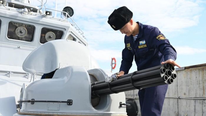 На Каспийском море завершилась зимняя подготовка кораблей ВМС Казахстана