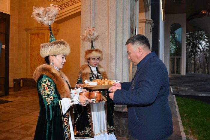 Министры обороны СНГ прибыли в Алматы