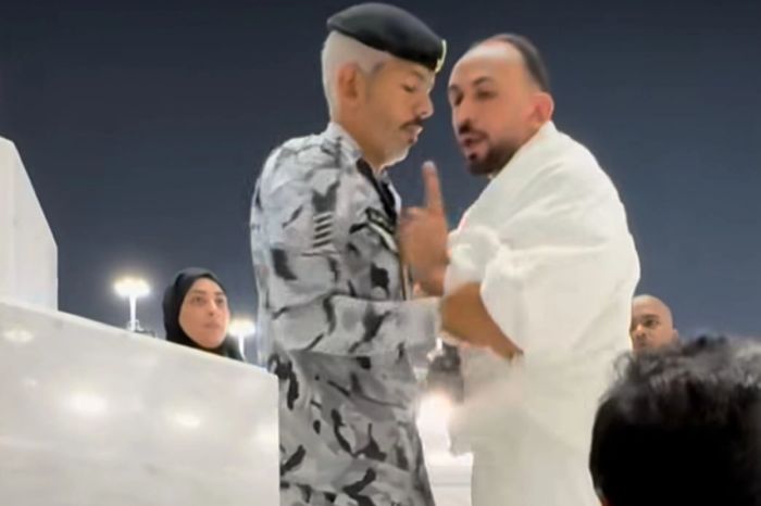 Конфликт в священном городе: видео из Мекки возмутило пользователей