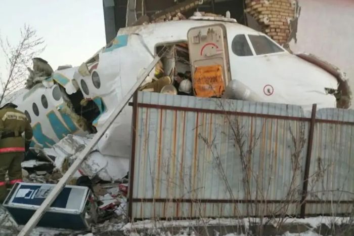  Суд признал погибших пилотов Bek Air виновными в крушении под Алматы