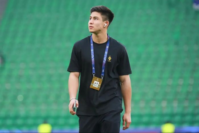 Футболист Дастан Сатпаев получил госпремию «Дарын»