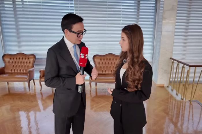 Россиянка рассказала, что изучает казахский благодаря Кайрату Нуртасу