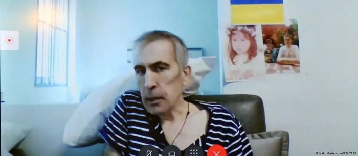 Михаила Саакашвили вернули из больницы в тюрьму