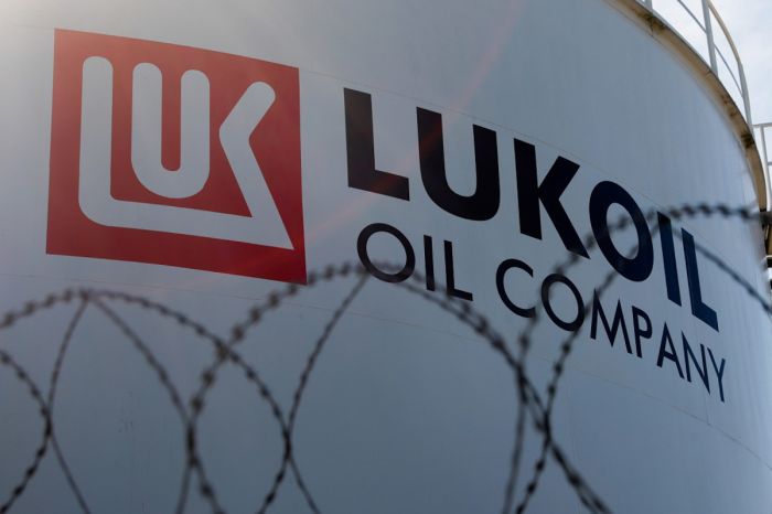 Американский гигант интересуется нефтяными месторождениями «Лукойла» в Казахстане и других странах