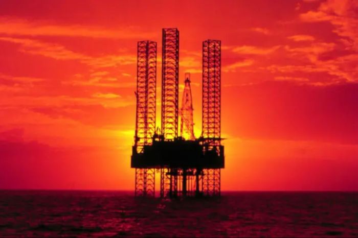 Конец нефтегазовой эры откладывается. Запад пересмотрел прогнозы на радость Трампу, России и ОПЕК