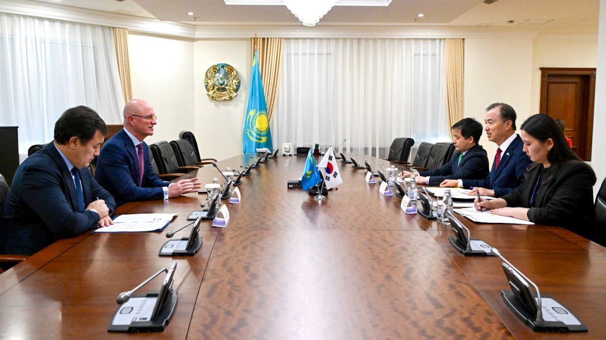 фото пресс-службы правительства фото пресс-службы правительства