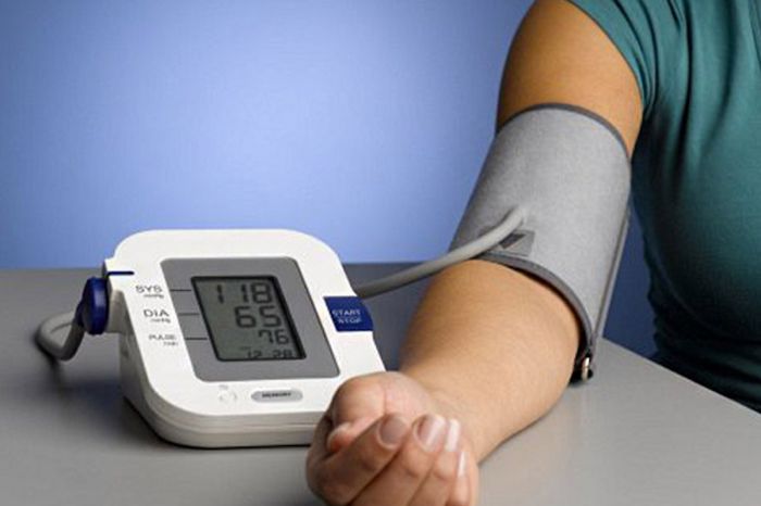 Как снизить давление без лекарств: совет от учёных