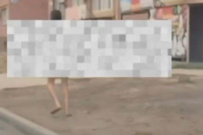 В Атырау мужчина разгуливал без нижнего белья — его задержали