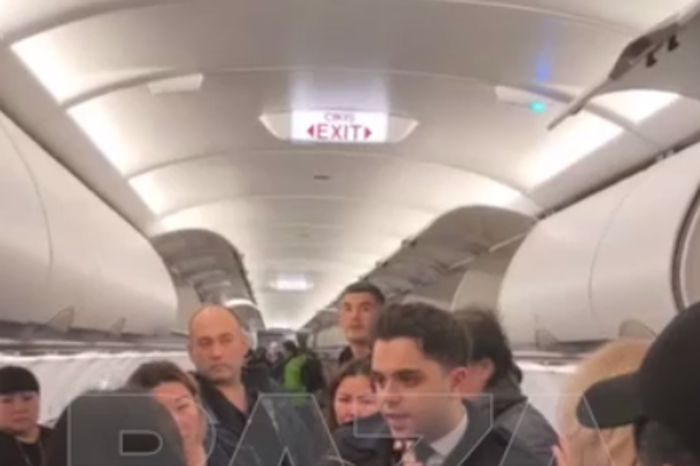 «Захват самолёта» в Казахстане: посольство России опровергло фейки о рейсе Стамбул — Актобе