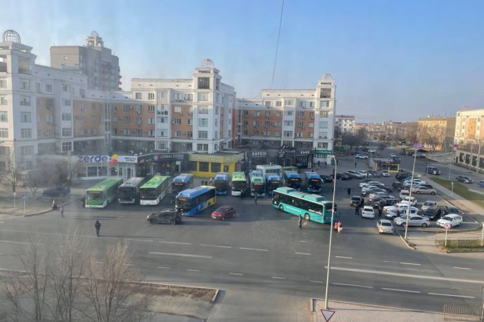 Жители домов в Авангарде требуют перенести конечную остановку