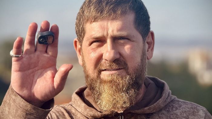 «Слёг наш падишах». Прямую линию с Кадыровым перенесли из-за проблем со здоровьем