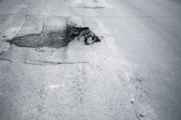 Проезд по проблемным участкам платных дорог в Казахстане станет бесплатным с января