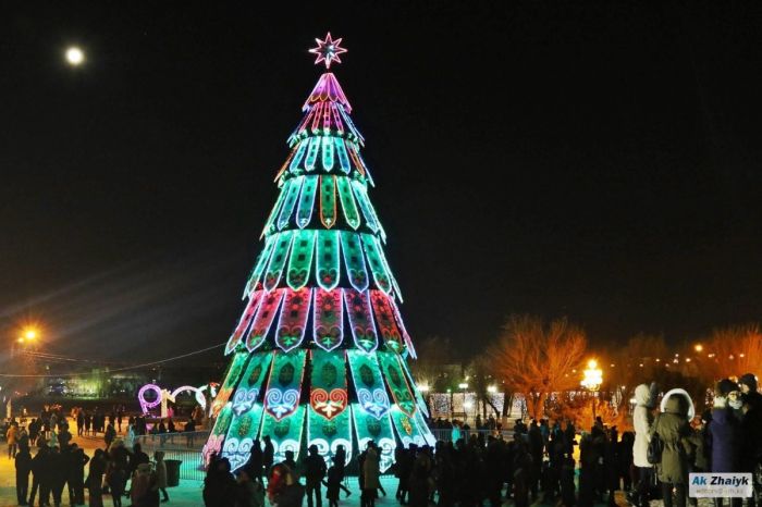 Как в Атырау используют новогодний бюджет-2025